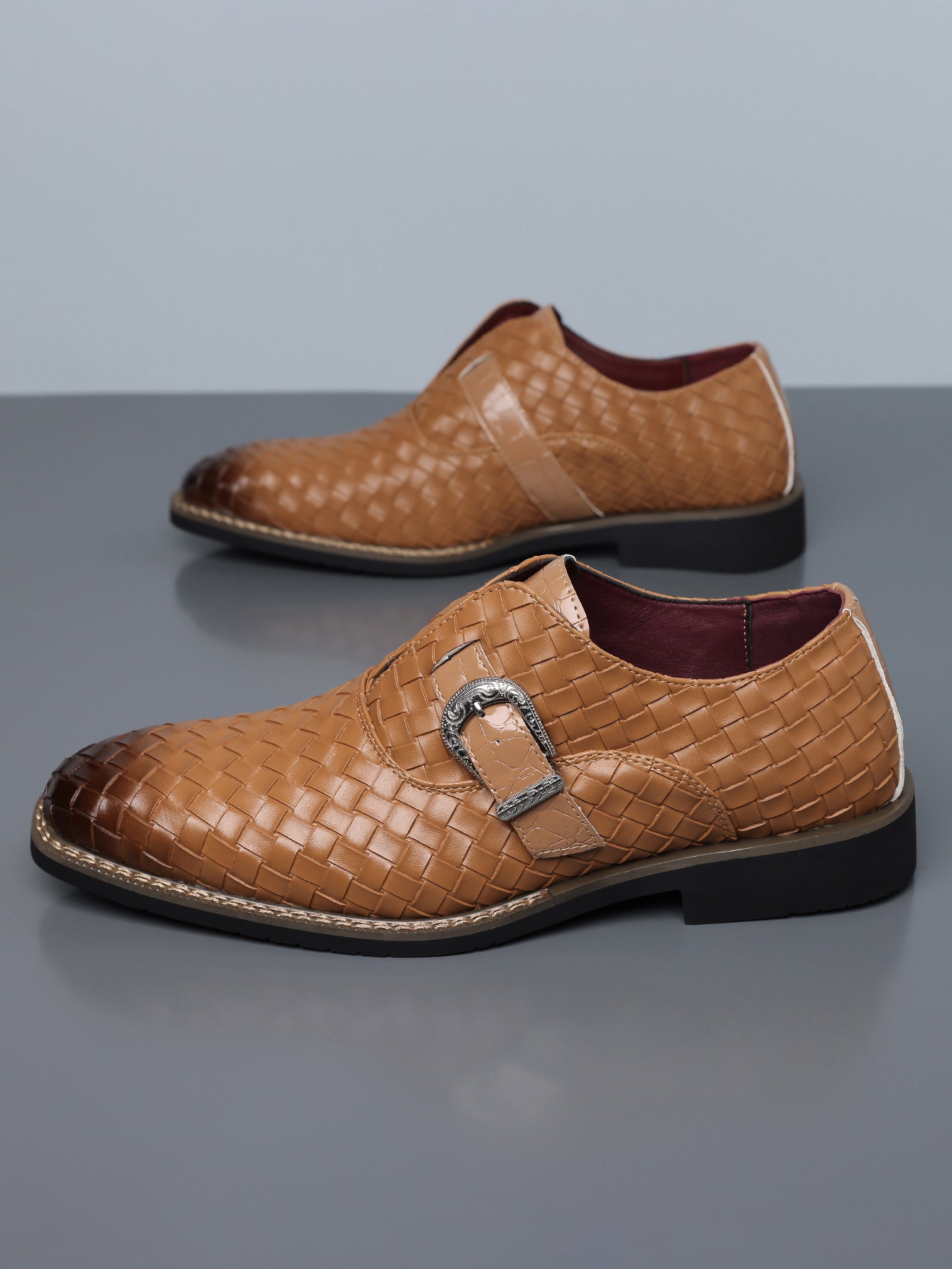 Amazon's best-selling cross-border plus sizemen leather shoes pointed toe business casual slip-on 11