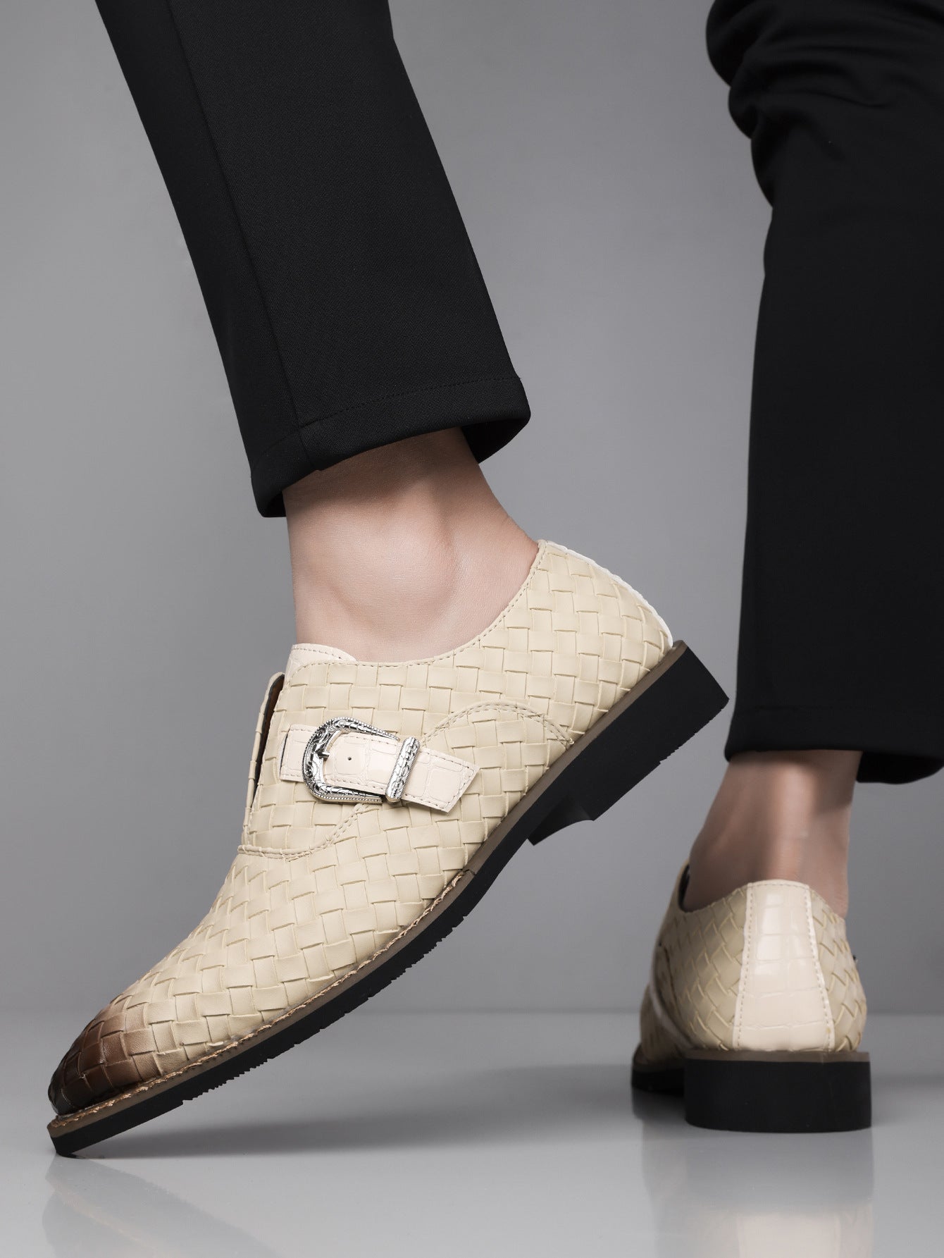 Amazon's best-selling cross-border plus sizemen leather shoes pointed toe business casual slip-on 8