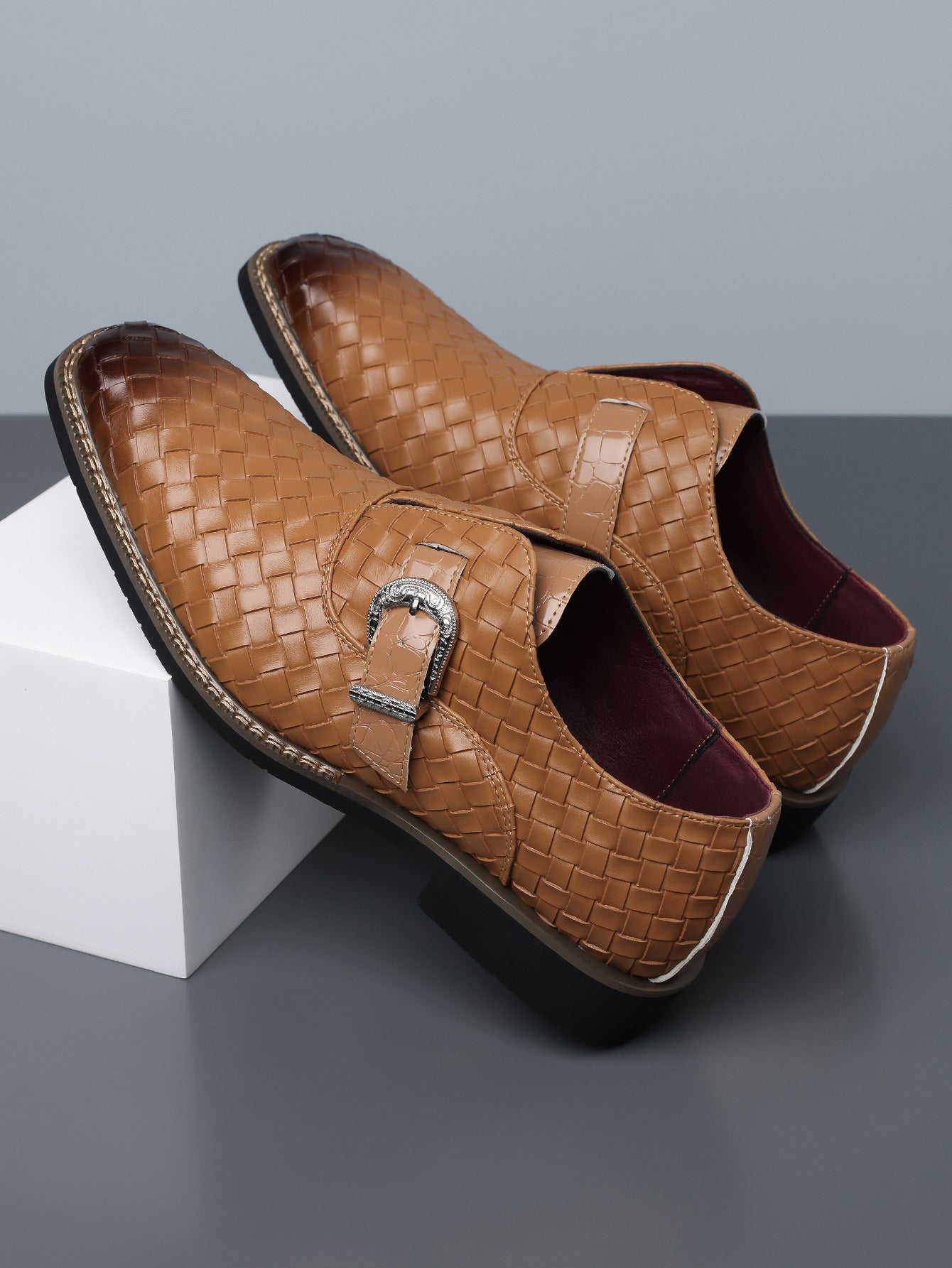 Amazon's best-selling cross-border plus sizemen leather shoes pointed toe business casual slip-on 12