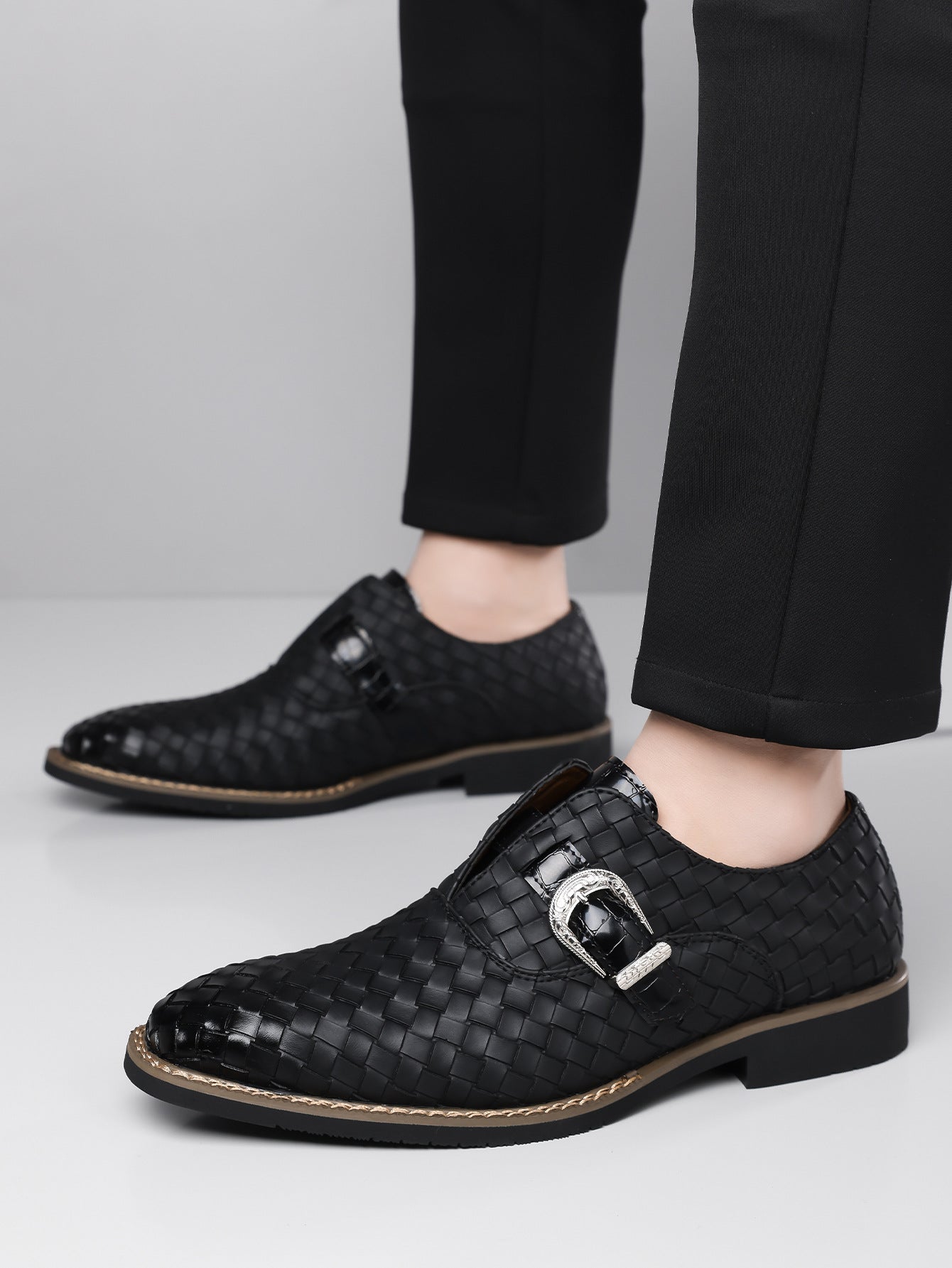 Amazon's best-selling cross-border plus sizemen leather shoes pointed toe business casual slip-on 19