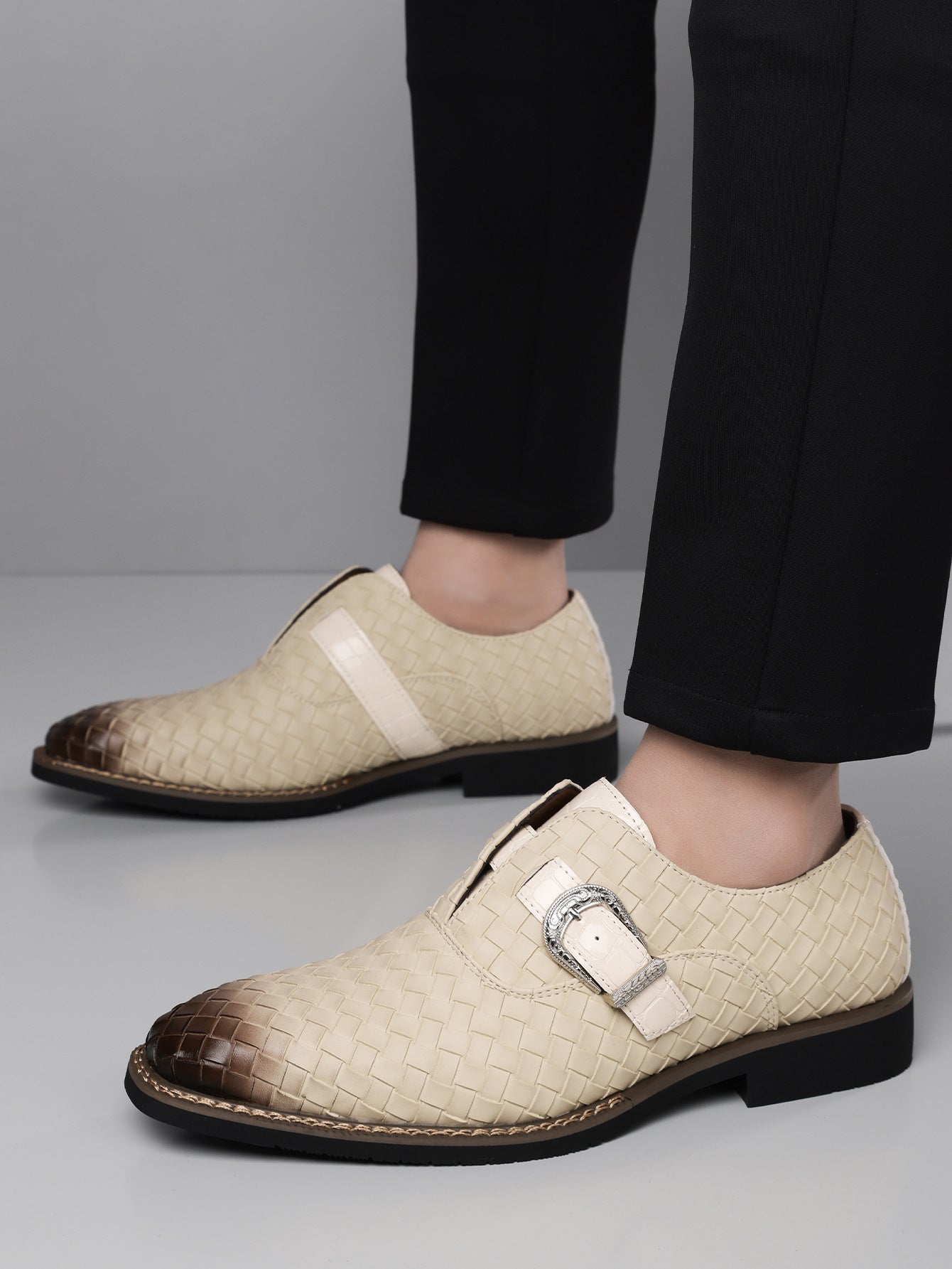 Amazon's best-selling cross-border plus sizemen leather shoes pointed toe business casual slip-on 9
