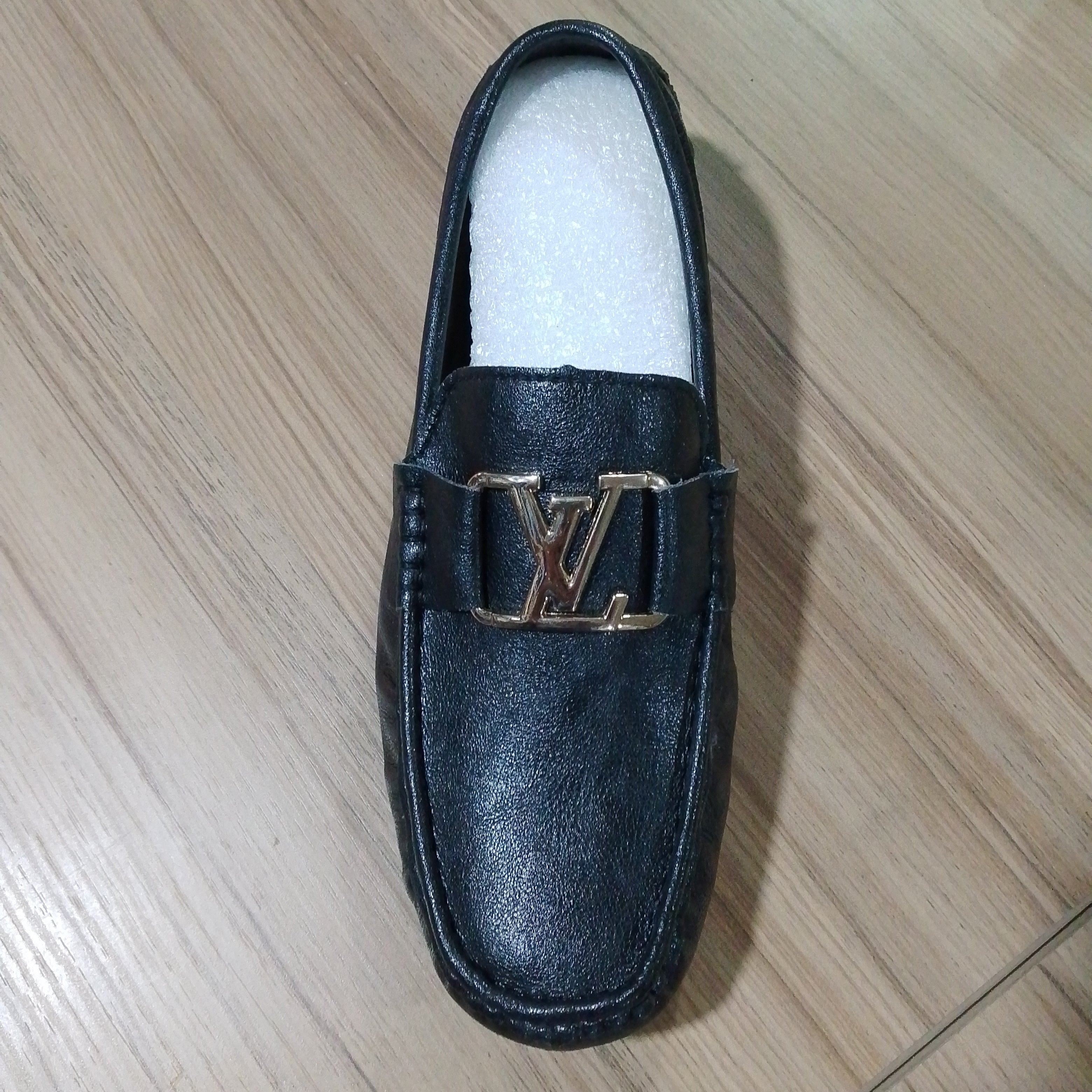 Louis Vuitton black loafer shoes design in 2023